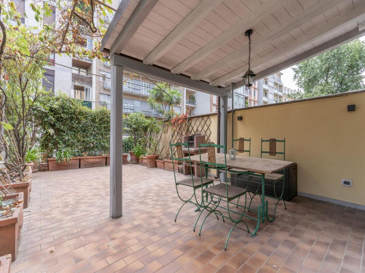 The Best Rent - Spacious Apartment Near Colonne S Lorenzo Milan Bagian luar foto