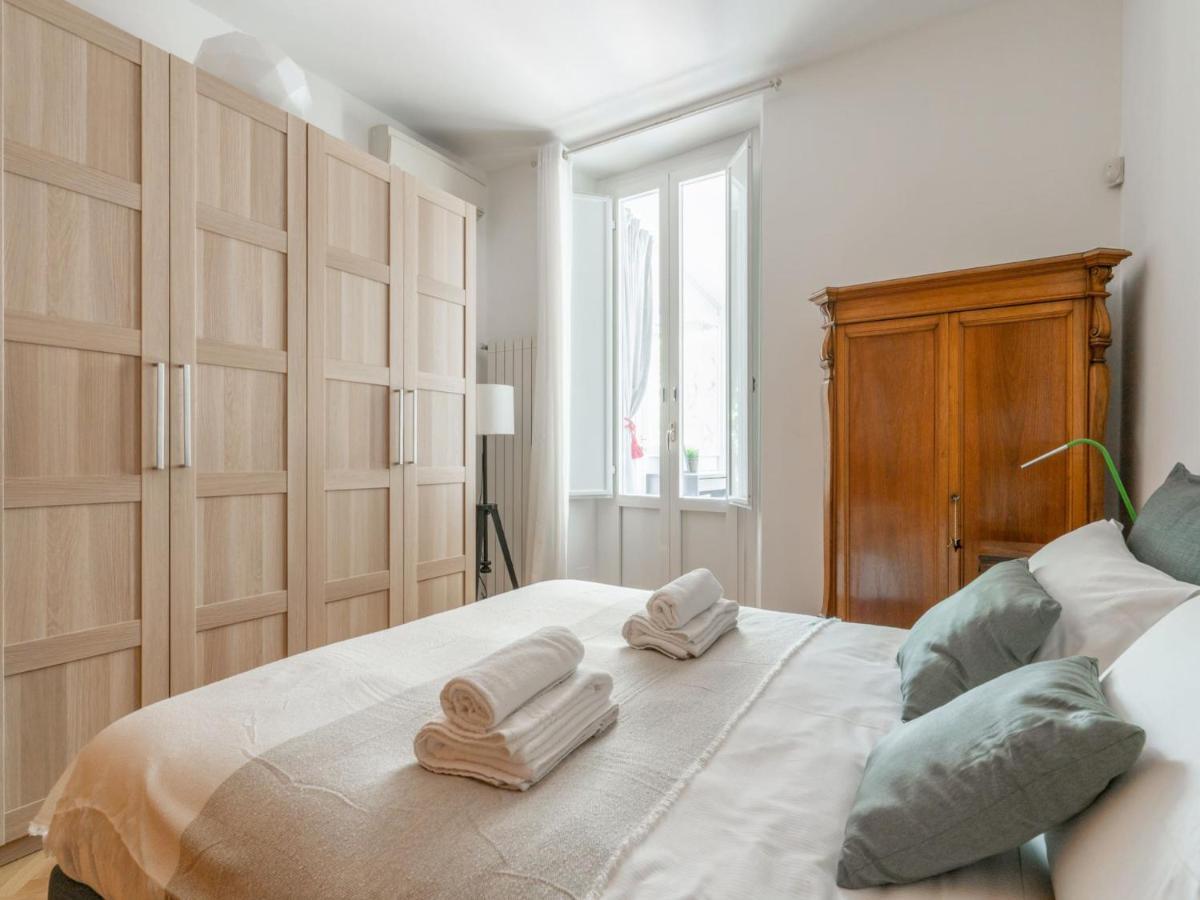 The Best Rent - Spacious Apartment Near Colonne S Lorenzo Milan Bagian luar foto